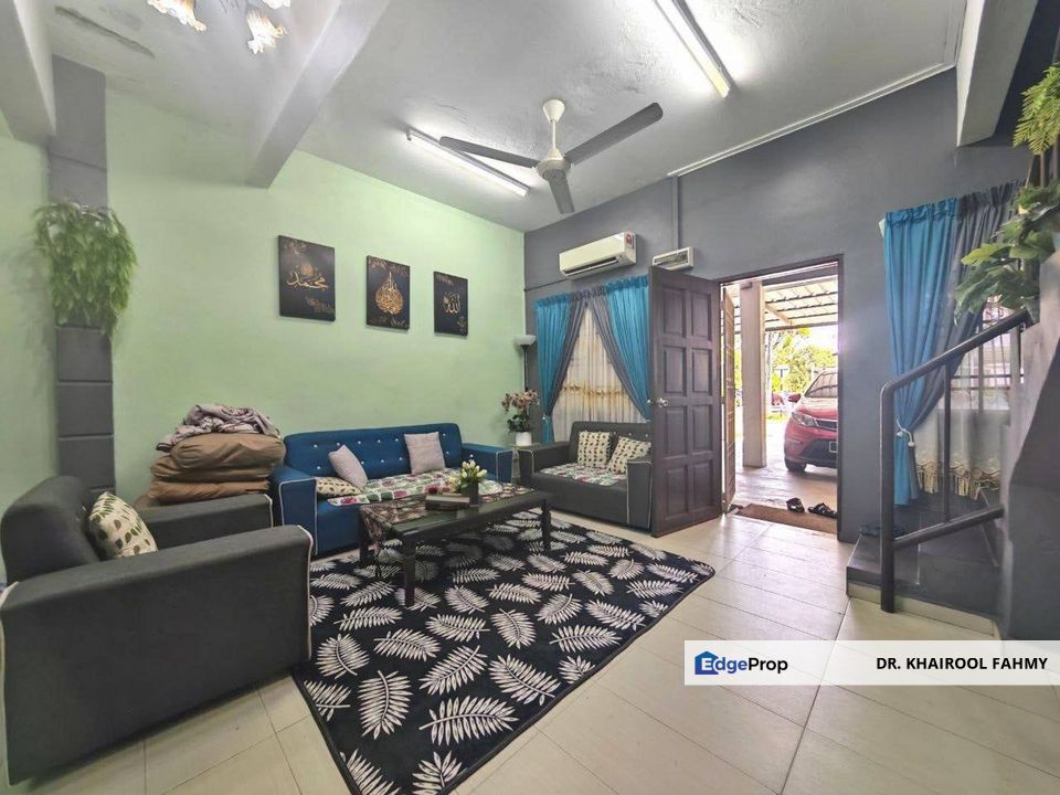 Batu Pahat Tongkang Pechah Rumah Murah Teres 2 Tingkat Unblocked View, Johor, Batu Pahat