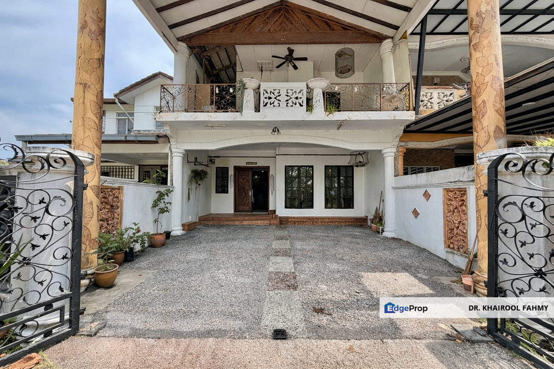 Taman Pasir Putih Fully Renovated Double Storey Terrace Pasir Gudang, Johor, Pasir Gudang