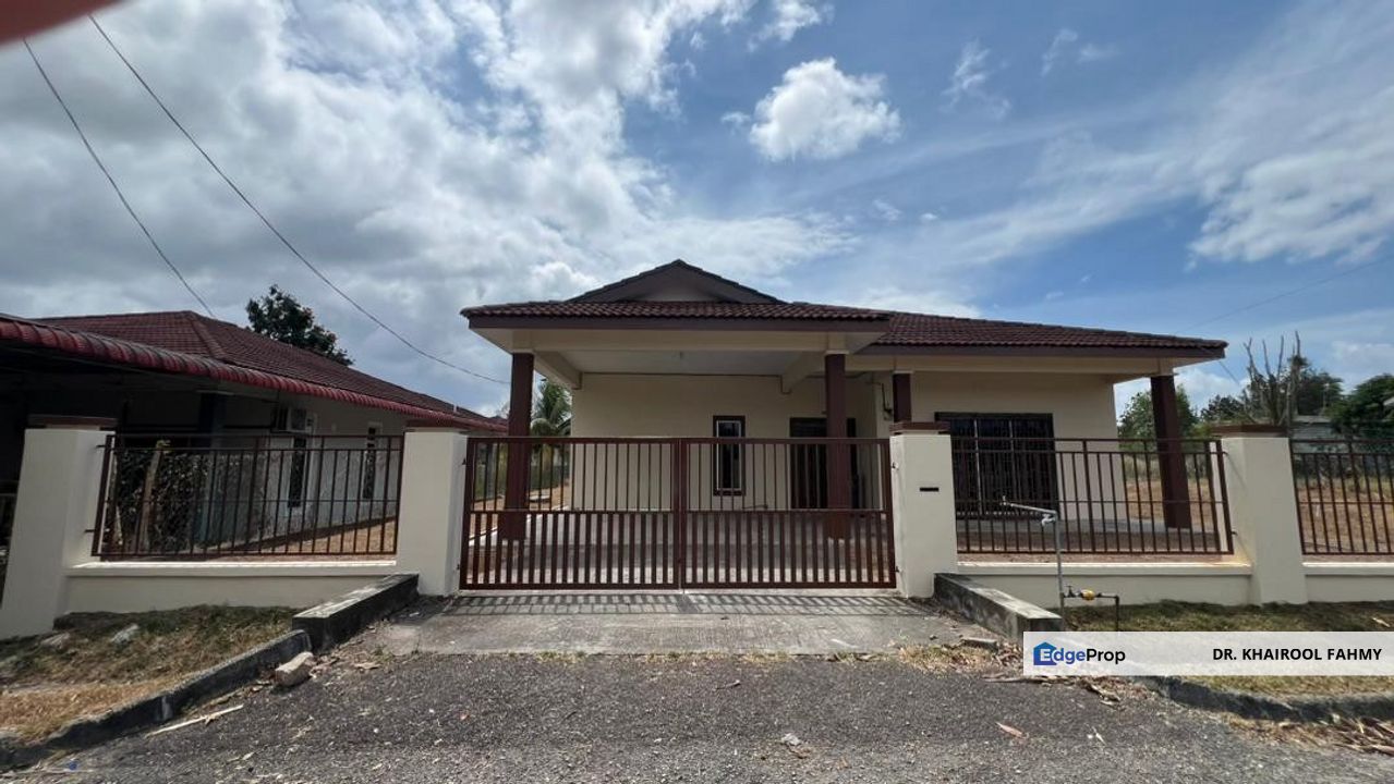 Banglo Tanah Besar Taman Seri Impian Kopketa NON BUMI, Johor, Kluang