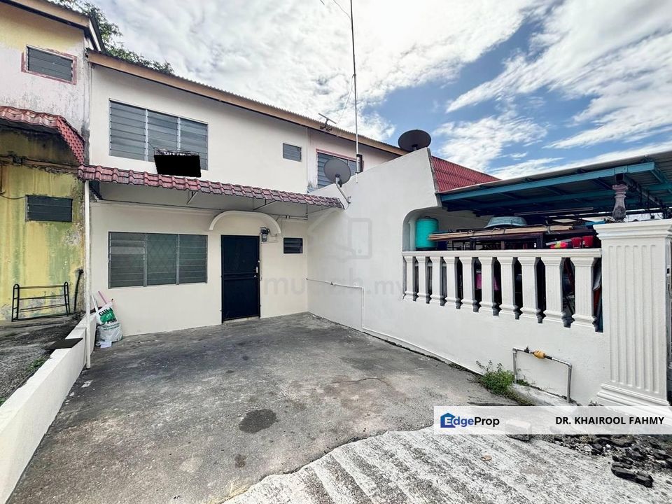 Taman Air Biru Pasir Gudang Double Storey Terrace, Johor, Pasir Gudang