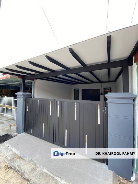 Muar Taman Bakri Permai Double Storey Terrace Renovated, Johor, Muar