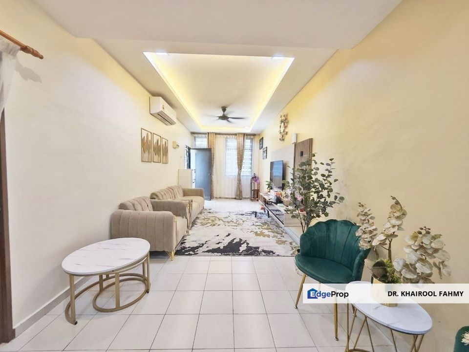 Fully Renovated Scientex Senai Town House, Johor, Senai