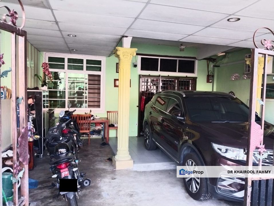 Muar Taman Meranti Single Storey Terrace Renovated, Johor, Muar