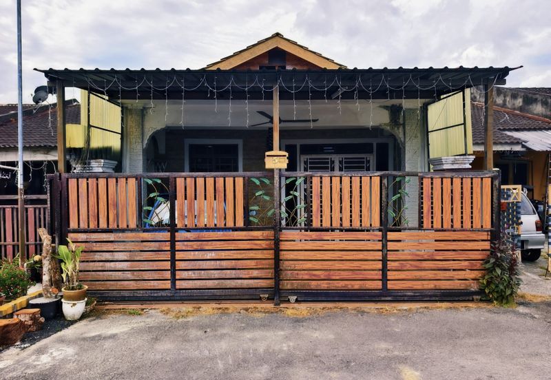 Taman Sayong Indah