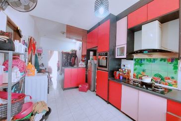 Seksyen 30, Shah Alam