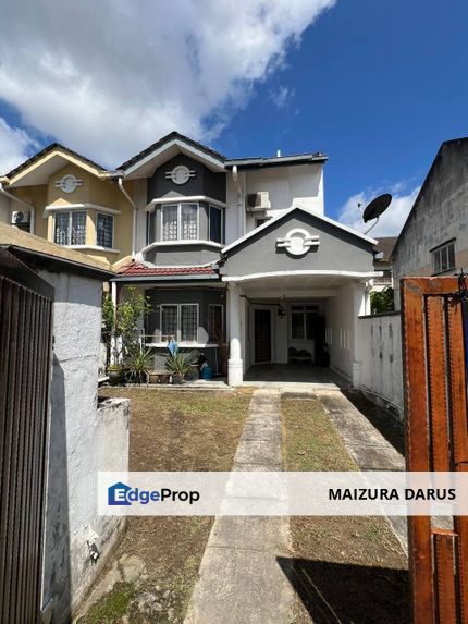 End Lot Double Storey Terrace LEP4 Taman Lestari Putra, Seri Kembangan, Selangor, Seri Kembangan