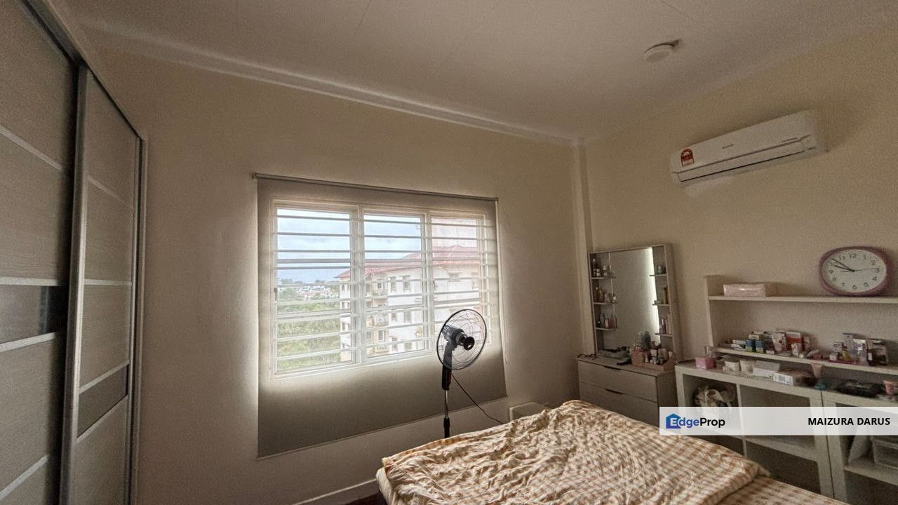 Fully Furnished Elaeis 2 Condominium, Bukit Jelutong, Selangor, Bukit Jelutong