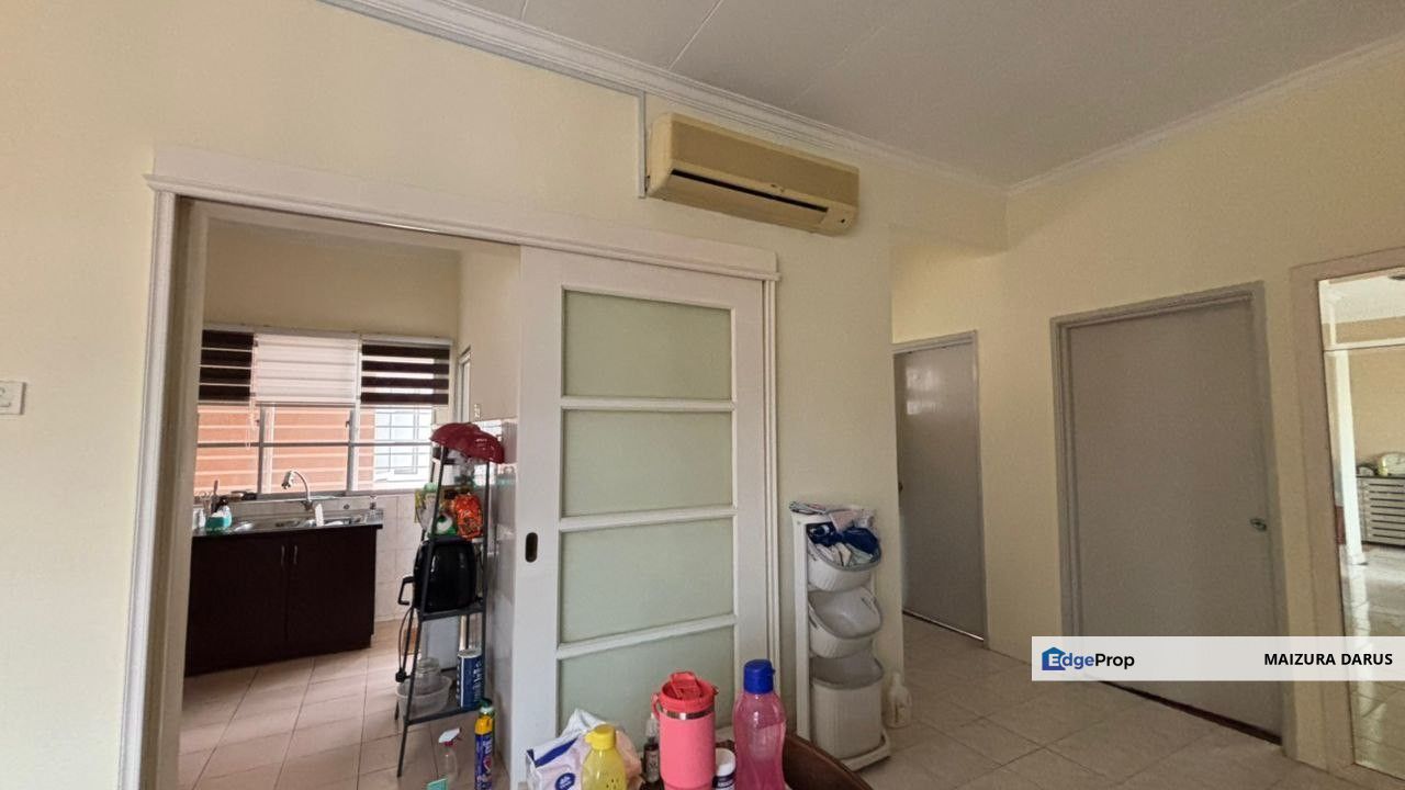 Fully Furnished Elaeis 2 Condominium, Bukit Jelutong, Selangor, Bukit Jelutong