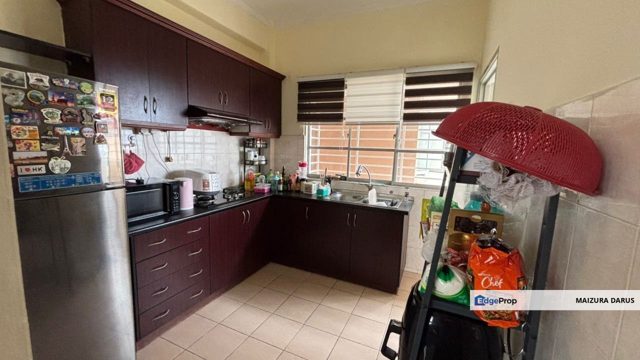 Fully Furnished Elaeis 2 Condominium, Bukit Jelutong, Selangor, Bukit Jelutong