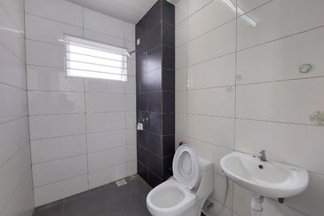 Taman Pelangi Semenyih 2