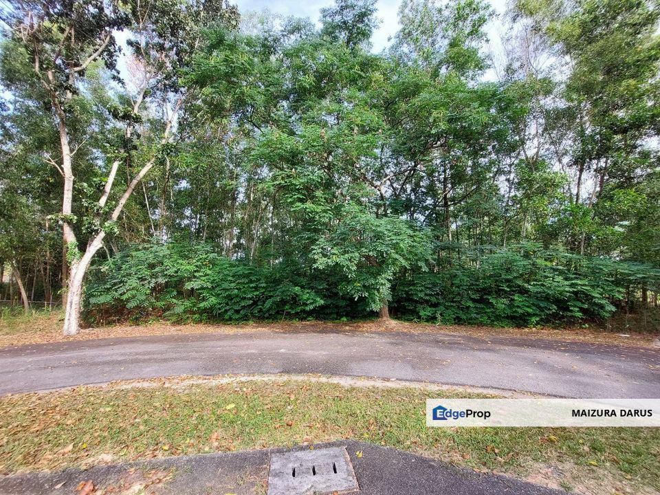Near MJII Non Bumi Bungalow Facing Open Area Bandar Tasik Kesuma, Beranang, Selangor, Semenyih