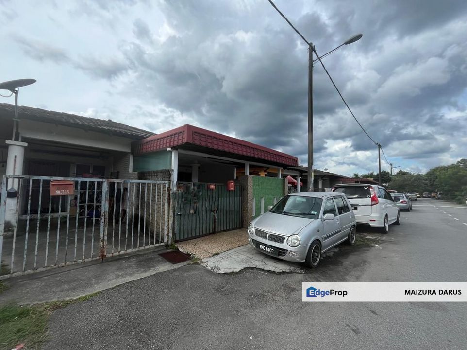 Extended Single Storey Terrace Bandar Tasik Kesuma, Semenyih, Selangor, Semenyih