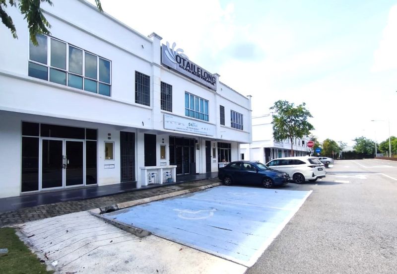 Ground Floor Ruang Pejabat / Shop Lot Melodi Eco Majestic, Semenyih