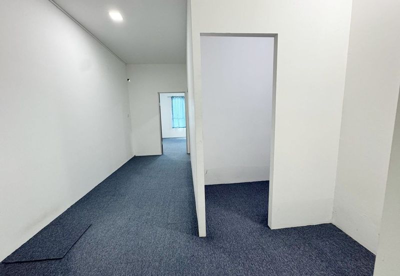 First Floor Ruang Pejabat / Shop Lot Melodi Eco Majestic, Semenyih