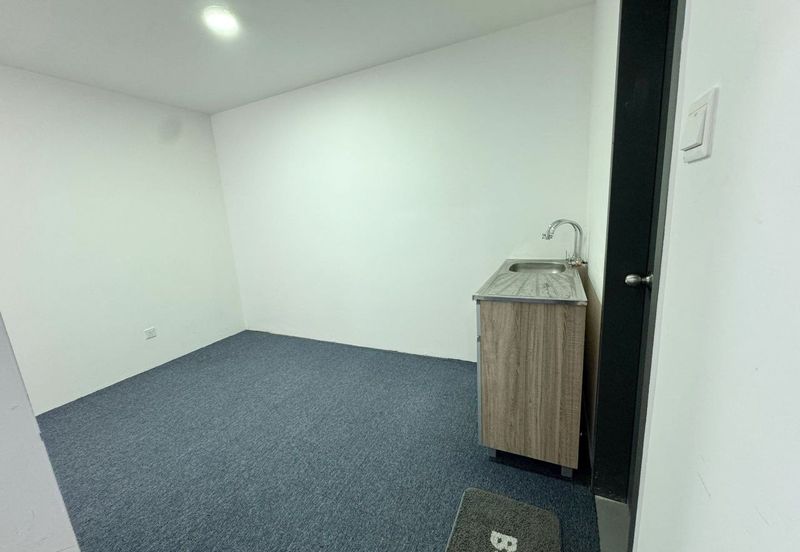 First Floor Ruang Pejabat / Shop Lot Melodi Eco Majestic, Semenyih