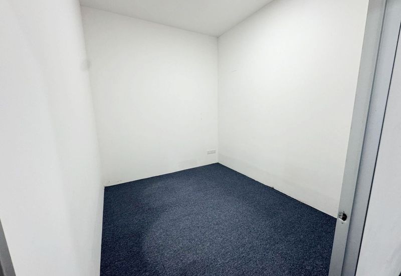 First Floor Ruang Pejabat / Shop Lot Melodi Eco Majestic, Semenyih