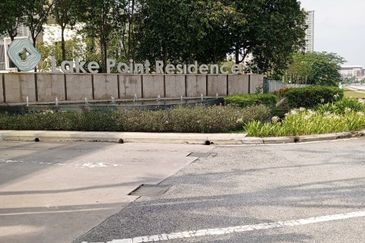 Lake Point Residence