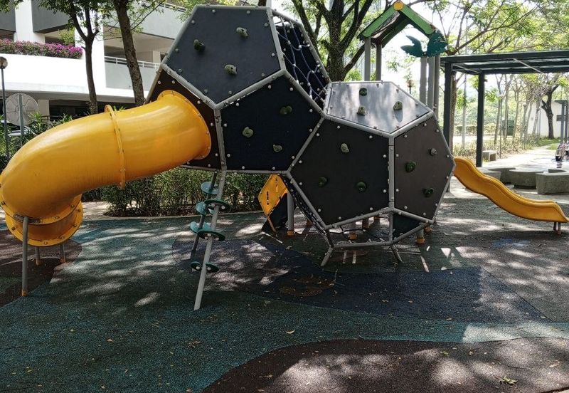 Lake Point Residence