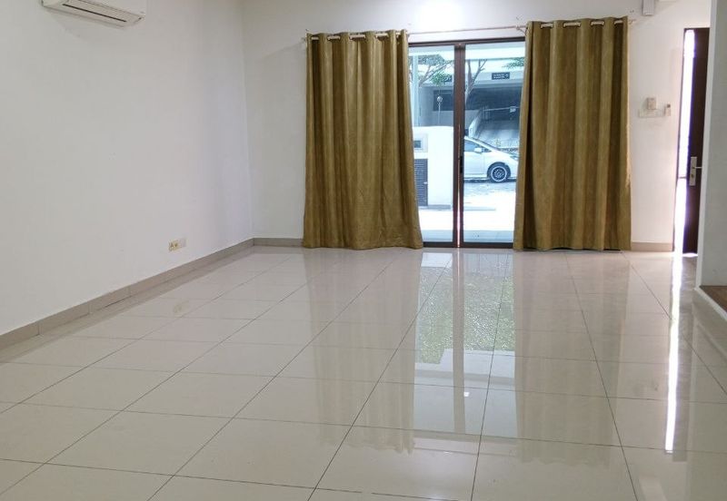 Lake Point Residence