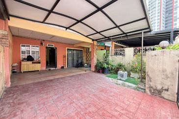 Jalan Suakasih @ Tun Hussein Onn