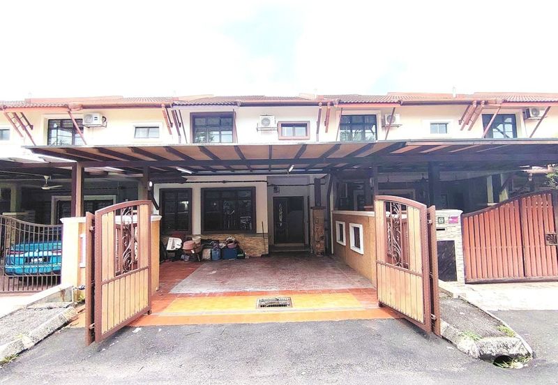 Bandar Tun Hussein Onn