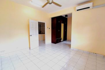 Bandar Tun Hussein Onn