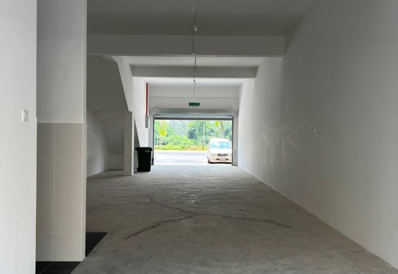 Baris Place @ Setia Mayuri