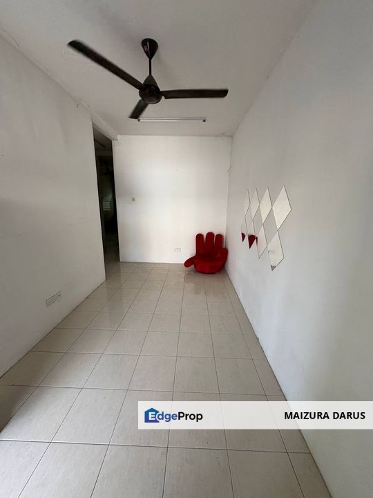 Bebas Banjir Rumah Teres Setingkat Jalan Tanjung Sauh Seksyen 30, Shah Alam, Selangor, Shah Alam