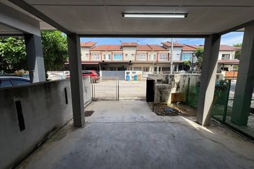 Seksyen 30, Shah Alam