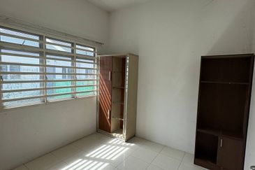 Seksyen 30, Shah Alam