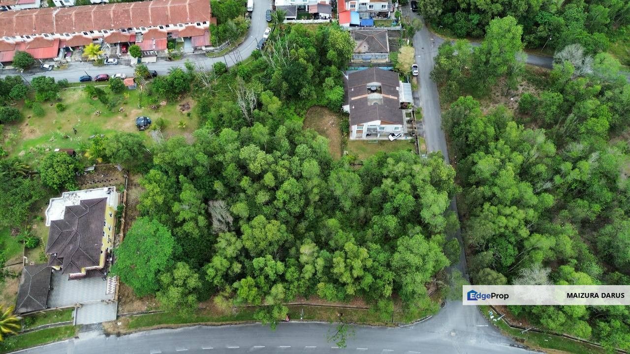 Tanah Lot Banglo Tepi Jalan di Bandar Tasik Kesuma, Beranang, Selangor, Semenyih