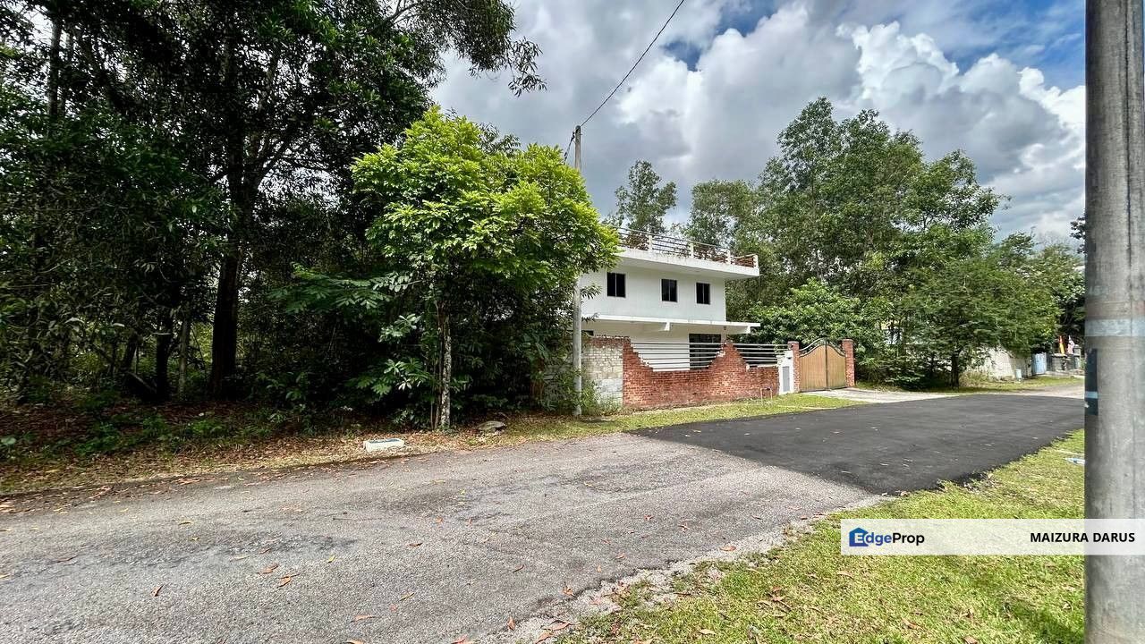 5704 sqft Tanah Lot Bungalow Bandar Tasik Kesuma, Semenyih, Selangor, Semenyih