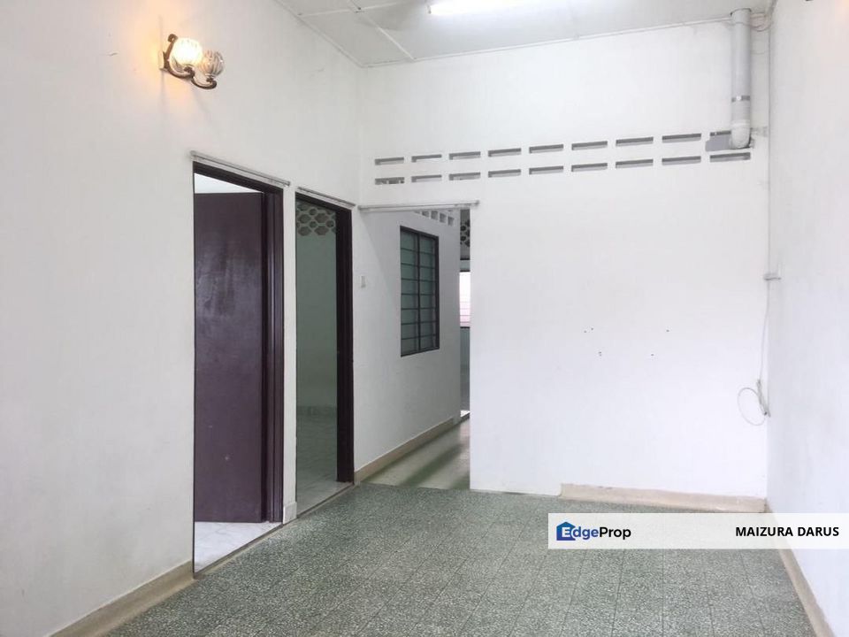 Freehold Single Storey Terrace Taman Desa Ros, Kajang, Selangor, Kajang