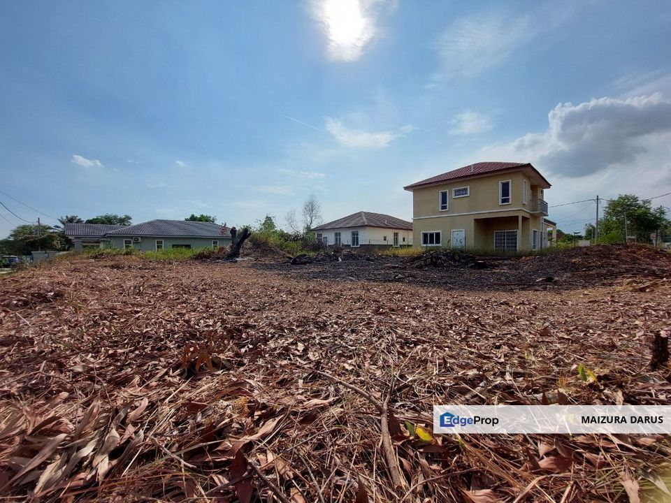 Corner Flat Land Tanah Lot Banglo Bandar Tasik Senangin, Mahkota Hill, Negeri Sembilan, Lenggeng
