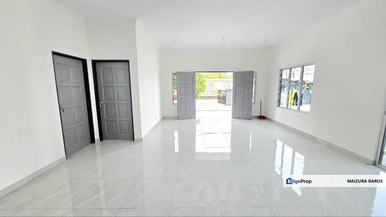 Rumah Baru Banglo Setingkat Mahkota Hills, Lenggeng, Bandar Tasik Senangin, Negeri Sembilan, Lenggeng