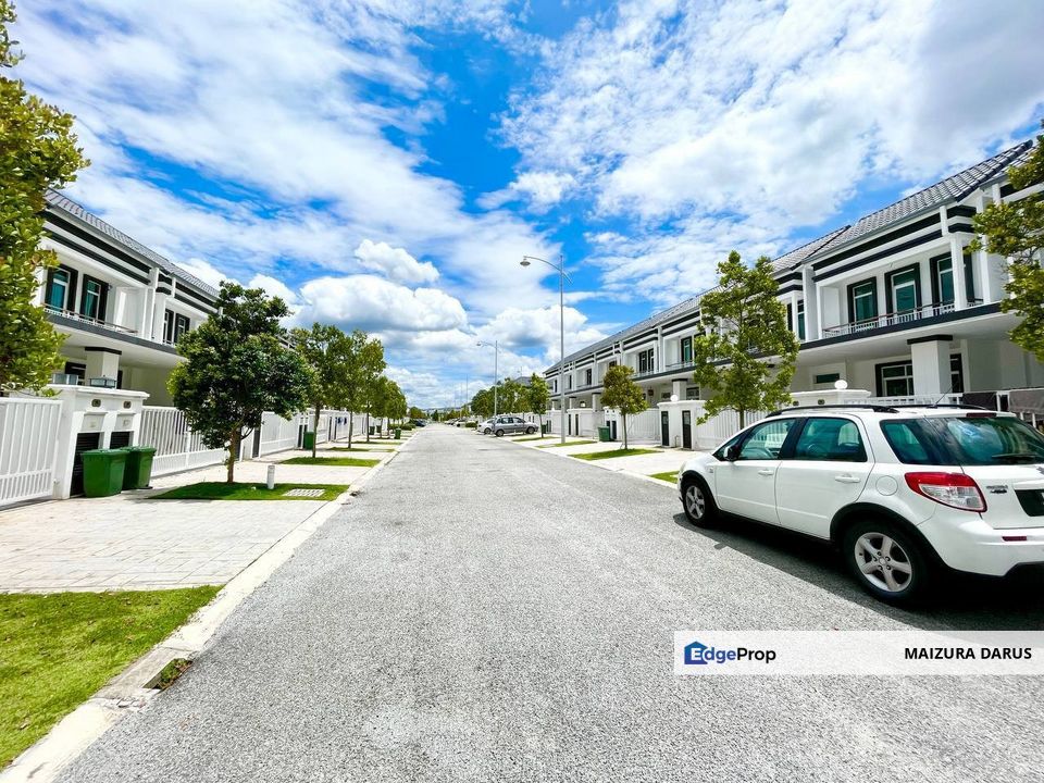 Cheapest Bare Unit Double Storey Merrydale Eco Majestic, Semenyih, Selangor, Semenyih