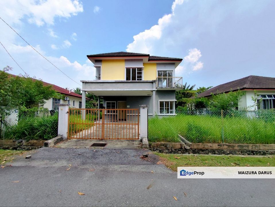 Double Storey Bungalow Mahkota Hills, Bandar Tasik Senangin, Negeri Sembilan, Lenggeng