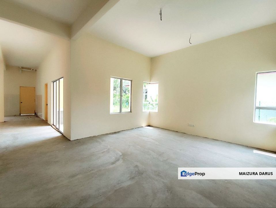 Double Storey Bungalow Mahkota Hills, Bandar Tasik Senangin, Negeri Sembilan, Lenggeng