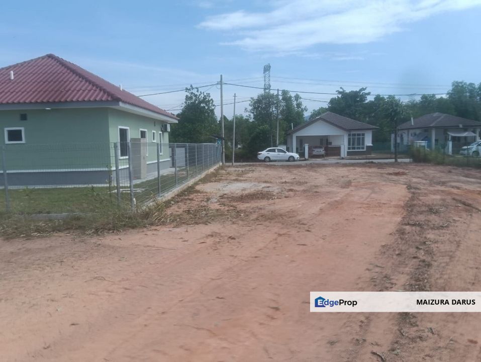 Termurah Ada Jiran Section 10 Tanah Lot Banglo Bandar Tasik Senangin, Mahkota Hill , Negeri Sembilan, Lenggeng