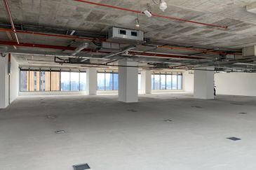 Menara EcoWorld (The Stride Strata Office @ BBCC)