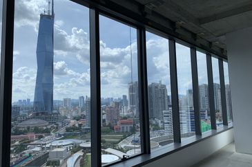 Menara EcoWorld (The Stride Strata Office @ BBCC)