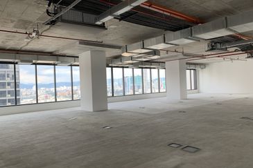 Menara EcoWorld (The Stride Strata Office @ BBCC)