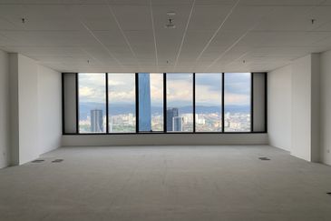 Menara EcoWorld (The Stride Strata Office @ BBCC)