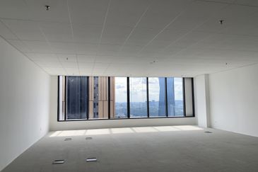 Menara EcoWorld (The Stride Strata Office @ BBCC)