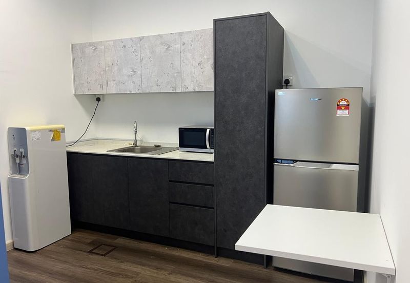 Menara EcoWorld (The Stride Strata Office @ BBCC)