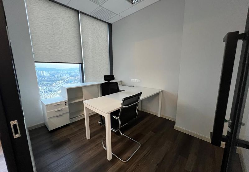 Menara EcoWorld (The Stride Strata Office @ BBCC)