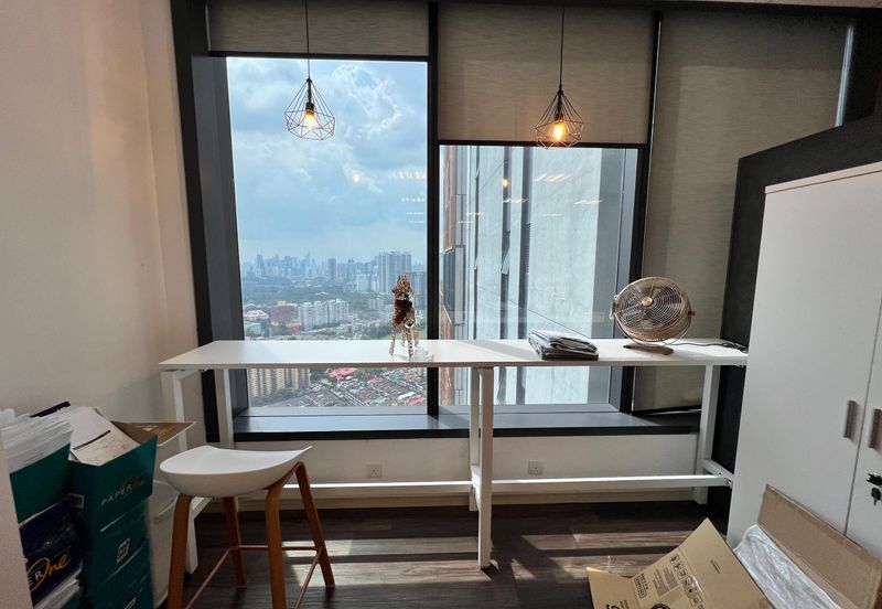 Menara EcoWorld (The Stride Strata Office @ BBCC)