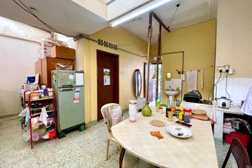 Happy Garden (Taman Gembira)