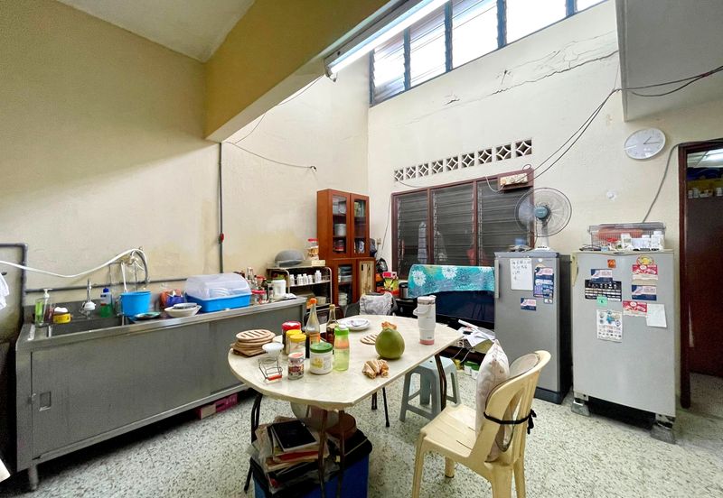 Happy Garden (Taman Gembira)