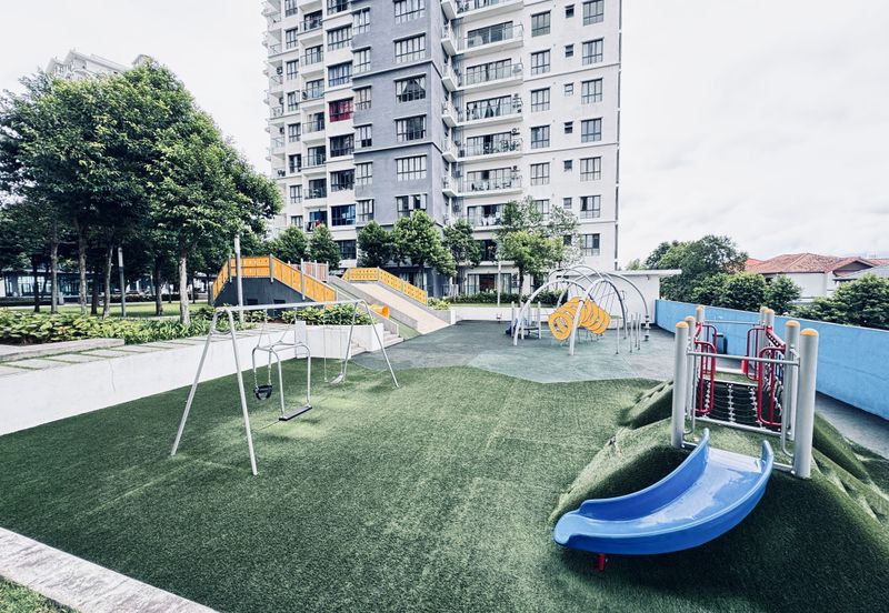 Maisson @ Platinum Apartment